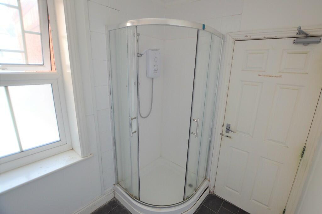 Apartment in Bournemouth, Lansdowne - More