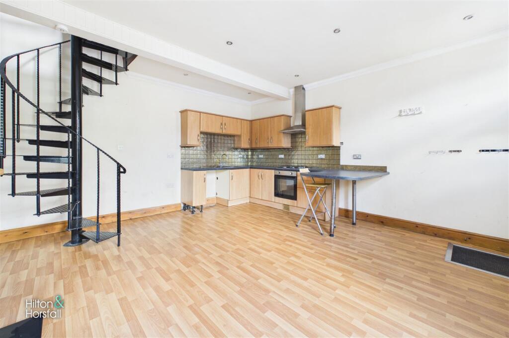 House in Blackburn - View 3