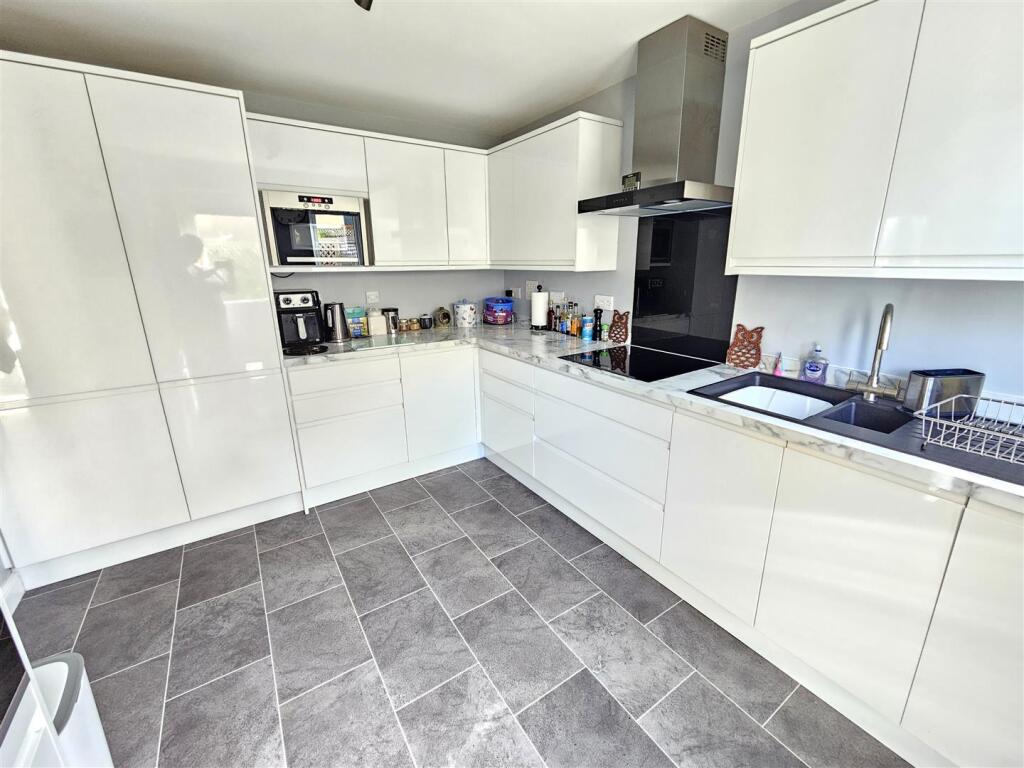 House in West Devon, Tavistock - View 3