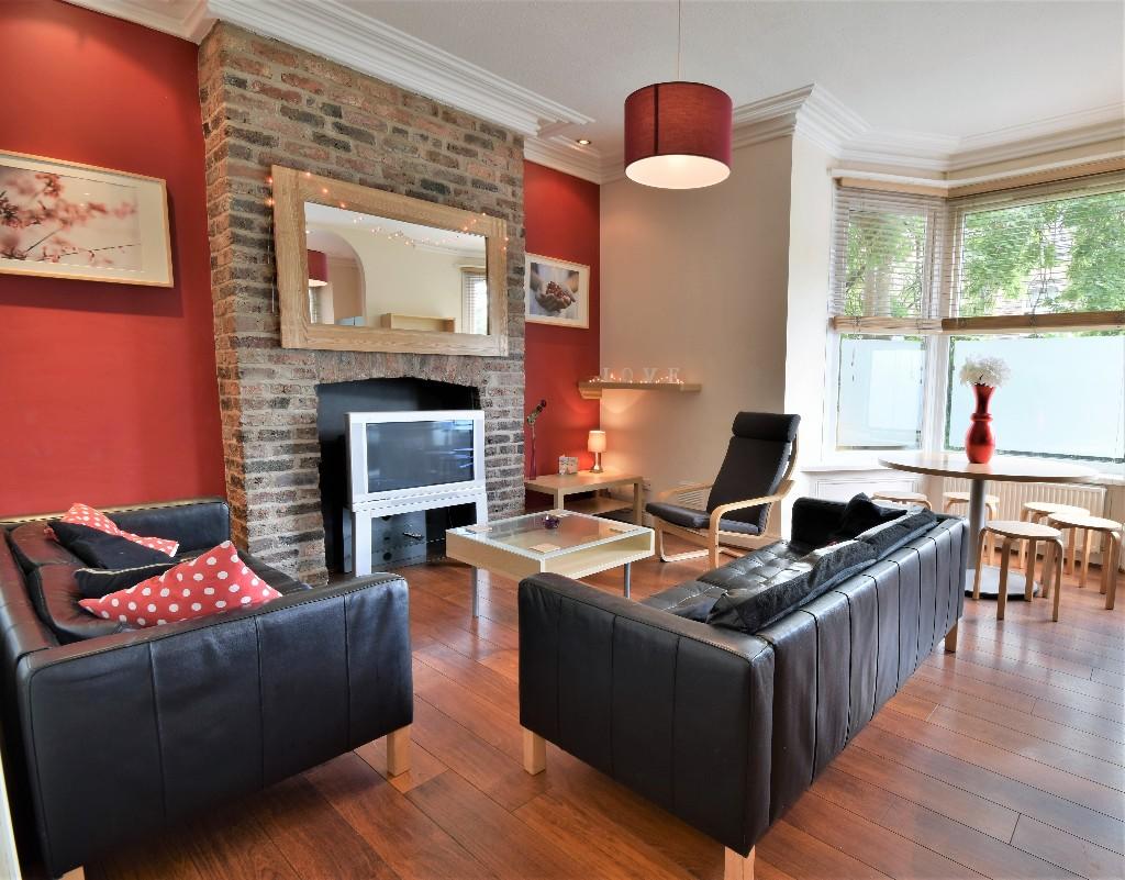 Main image of property: 8 BED STUDENT HOUSE SHARE  - BROOMHILL 