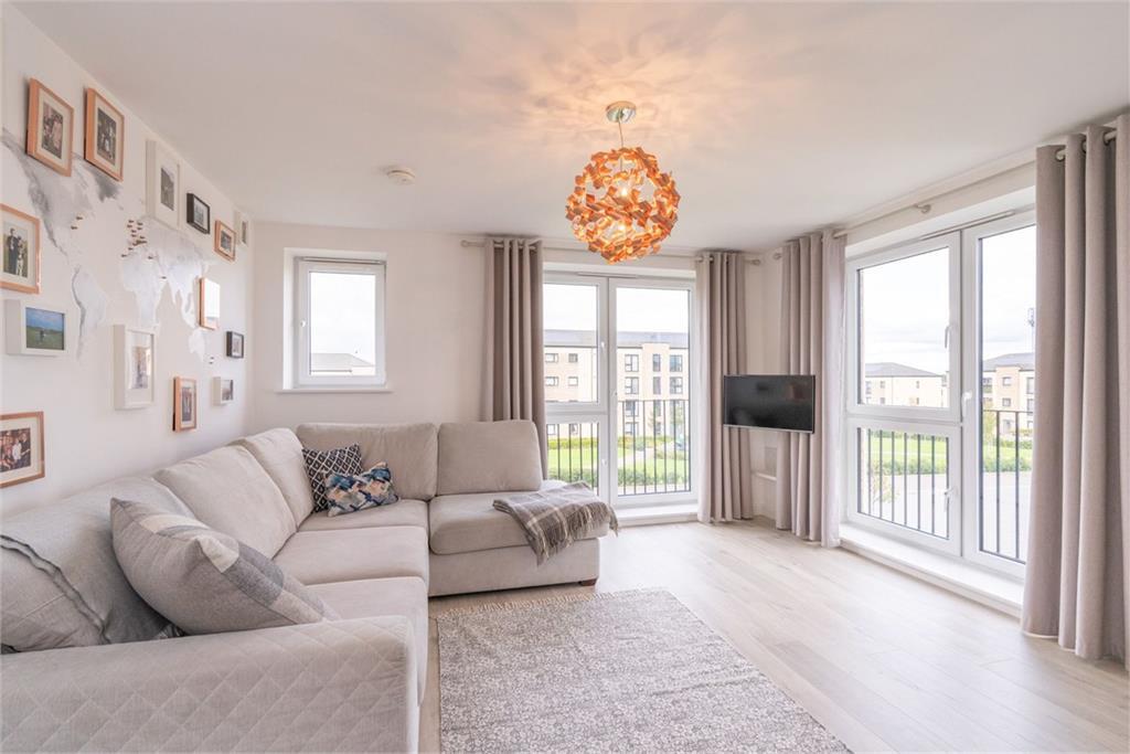 Main image of property: Daybell Loan, South Queensferry, Edinburgh, EH30