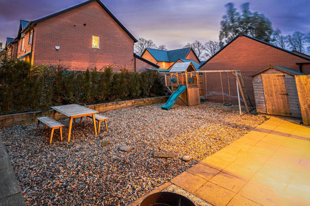Minerva Close, Altrincham, Greater Manchester, WA14 photo 2