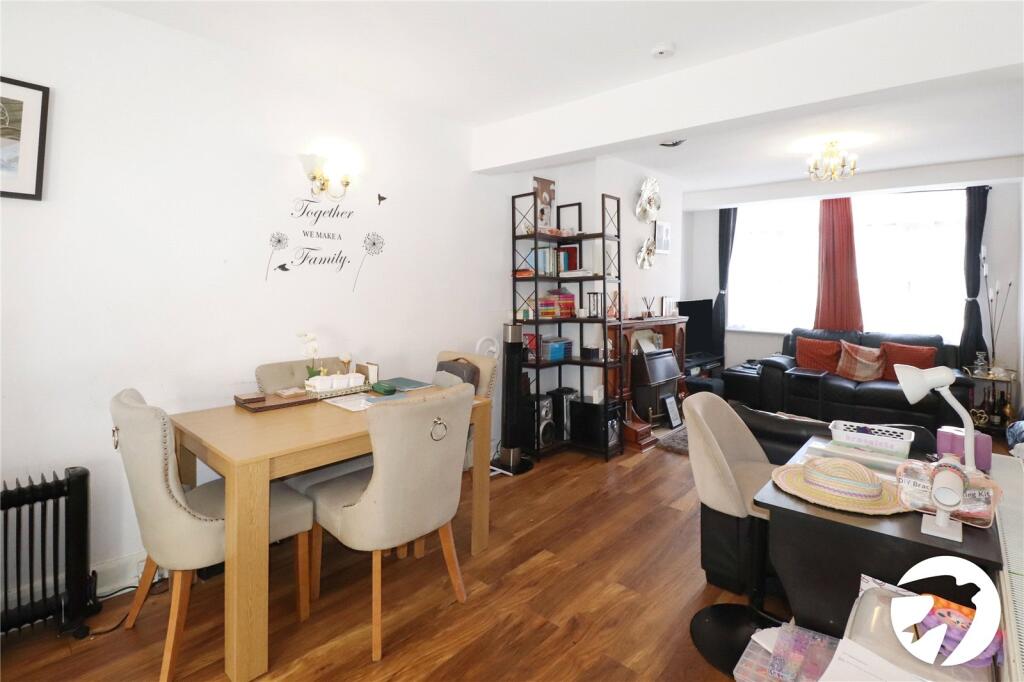 House in London - View 5