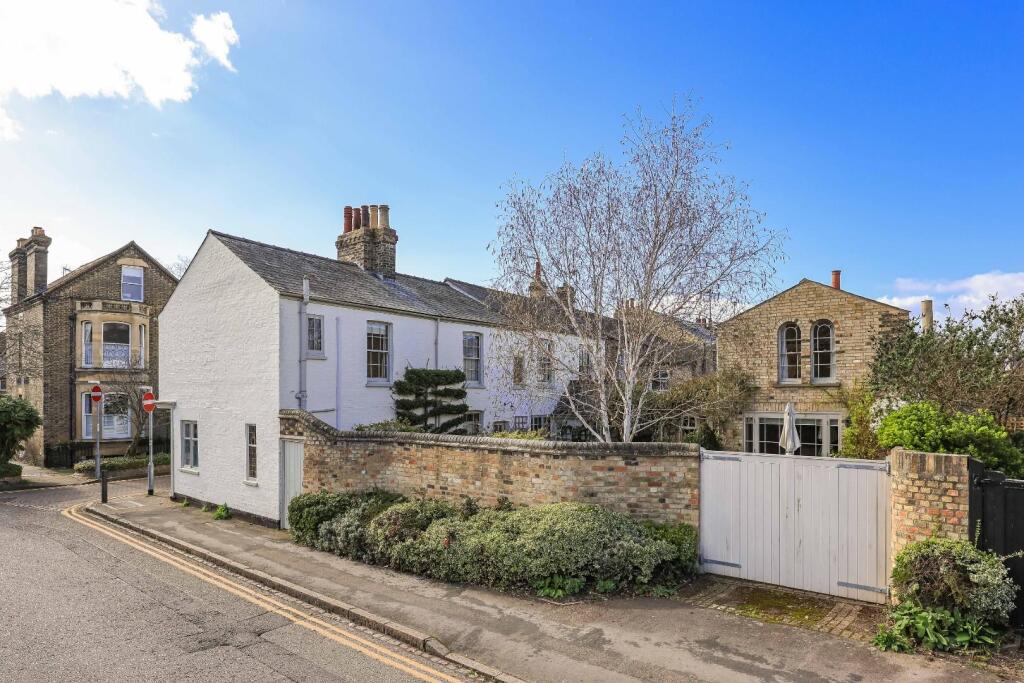 Main image of property: John Street, Cambridge
