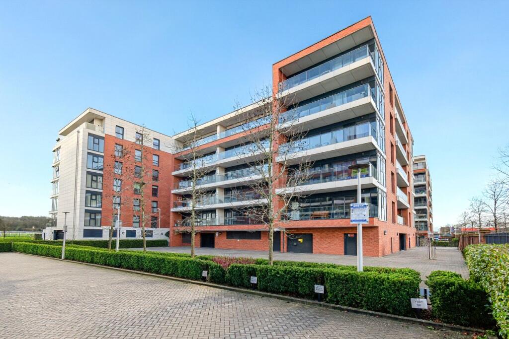 Main image of property: Kingman Way, Newbury, Berkshire, RG14