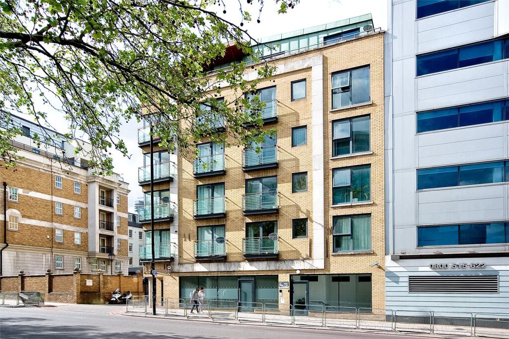 Main image of property: East Smithfield, E1W