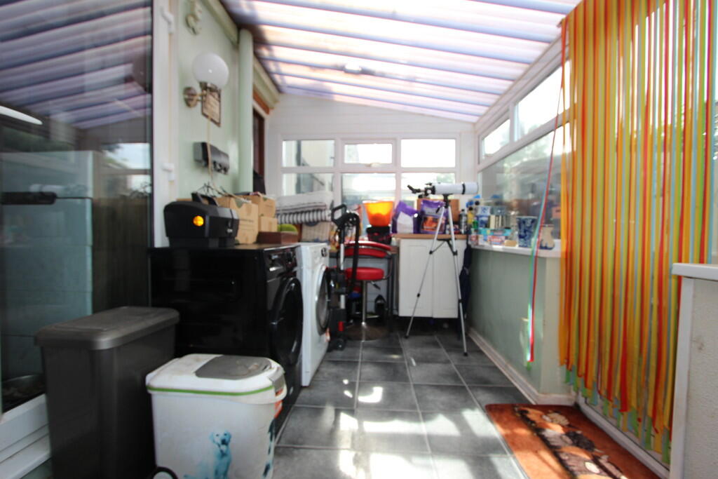 House in Birmingham, West Midlands - More