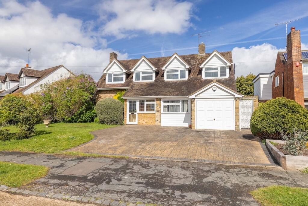 Main image of property: The Fairway, Burnham, SL1