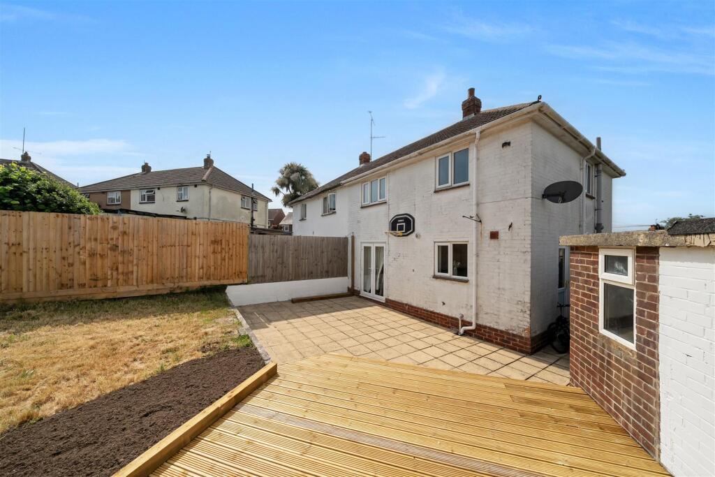House in Weymouth, Littlemoor - View 2