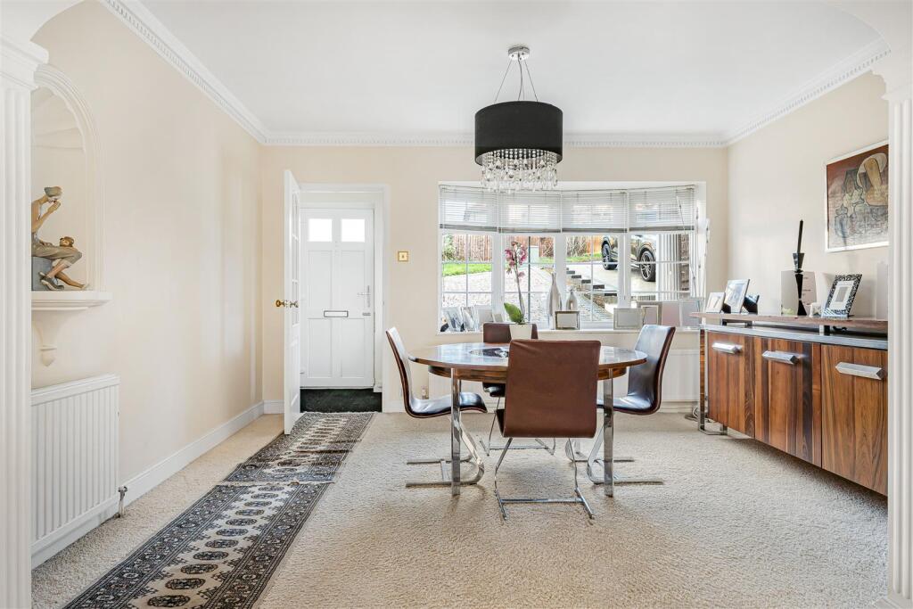 Great Oaks, Chigwell – pohled 6