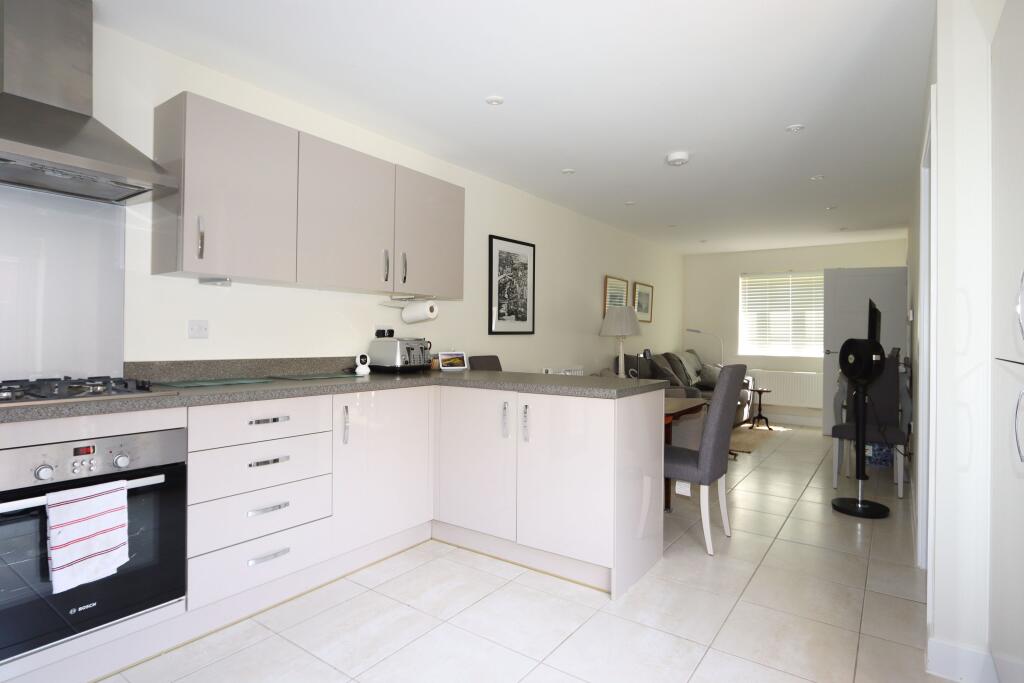 House in Weldon, North Northamptonshire - More