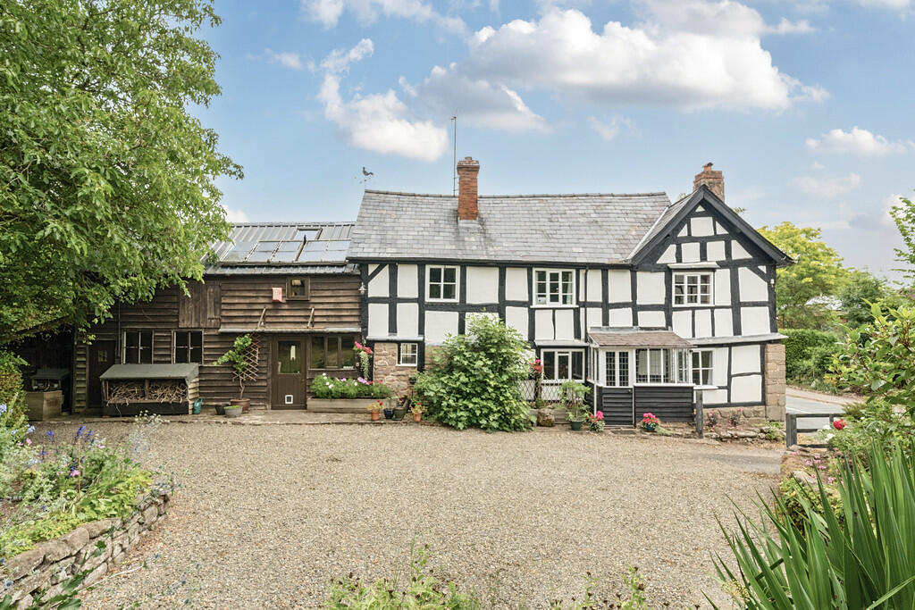 Main image of property: Luston, Leominster, Herefordshire, HR6 0EA