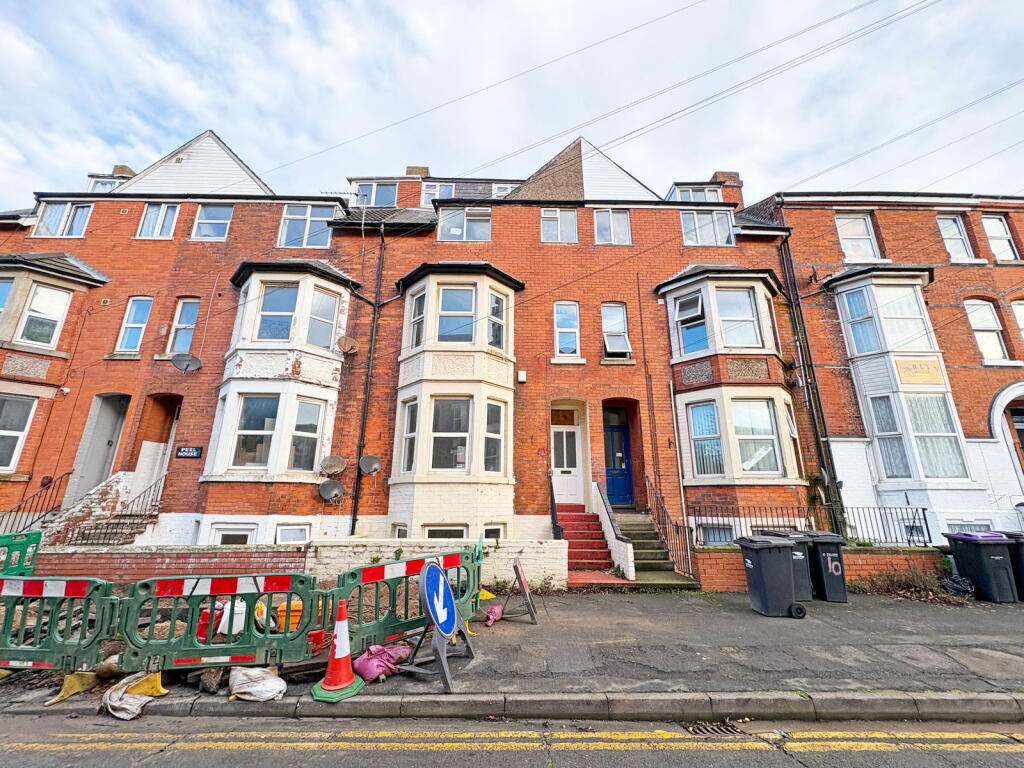 Main image of property: Prince Alfred Avenue, Skegness, Lincolnshire, PE25 2UH