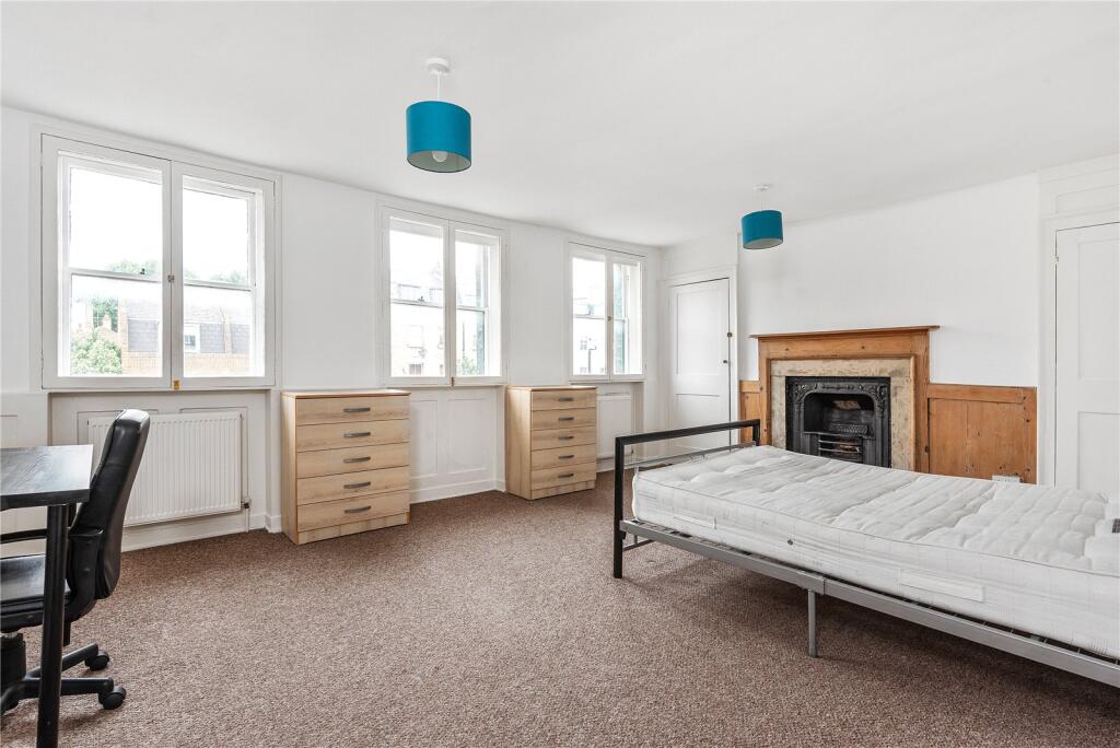 3 bedroom maisonette for rent