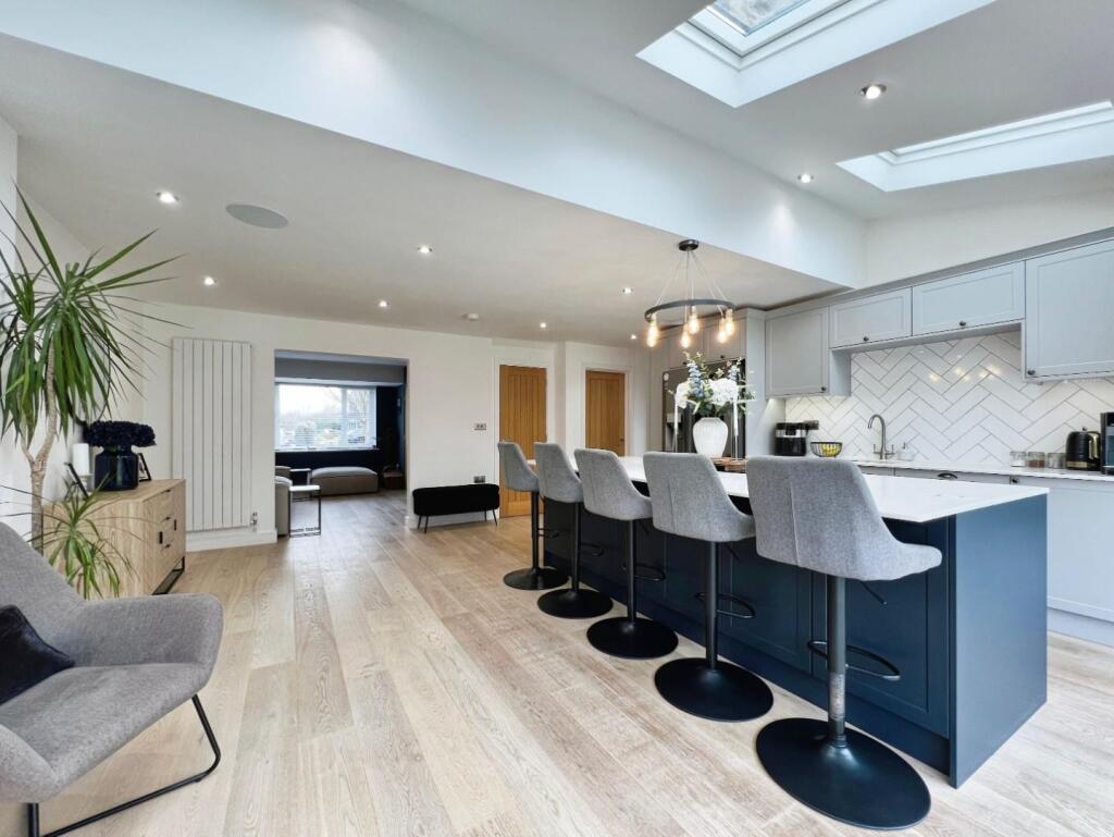 House in Ashford, Park Farm, Kingsnorth - View 4