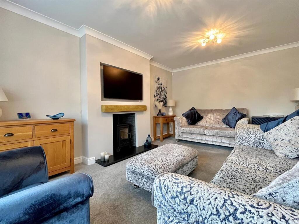 The Willows, Walmley, Sutton Coldfield photo 4