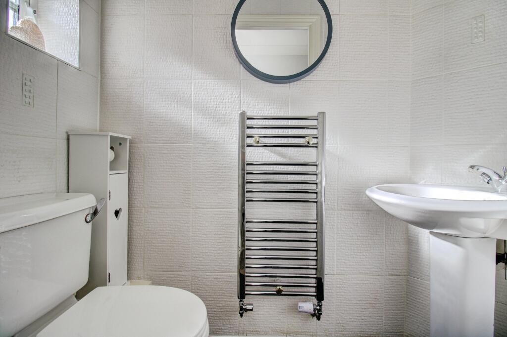 Additional image 18 of Ascot Drive, Tamworth, B77