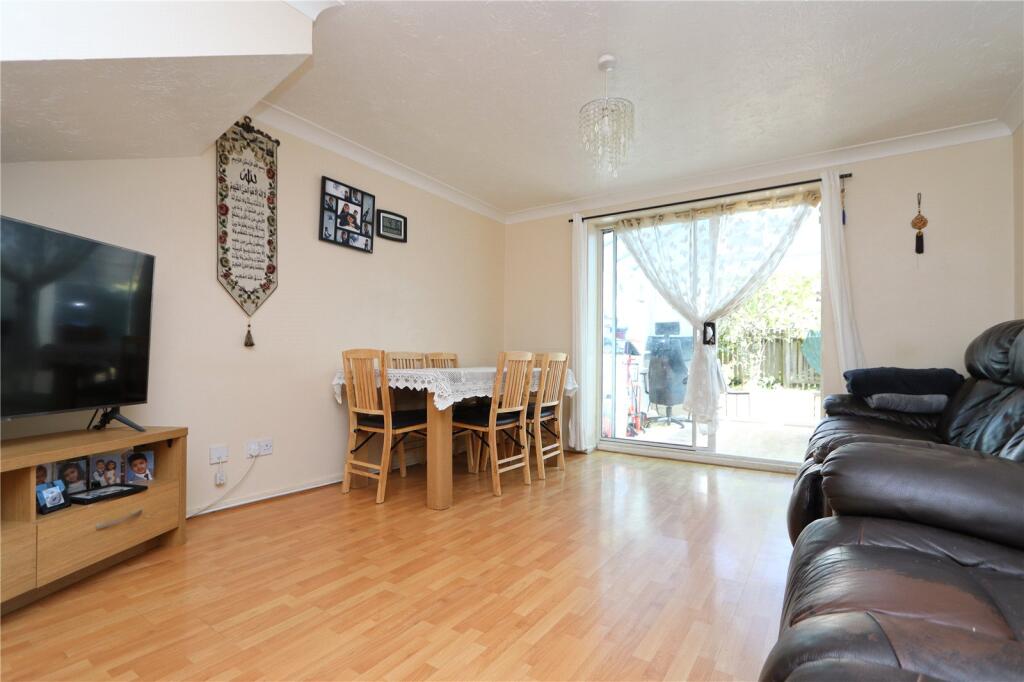 House in Milton Keynes, Monkston, Kents Hill, Monkston and Brinklow - View 4