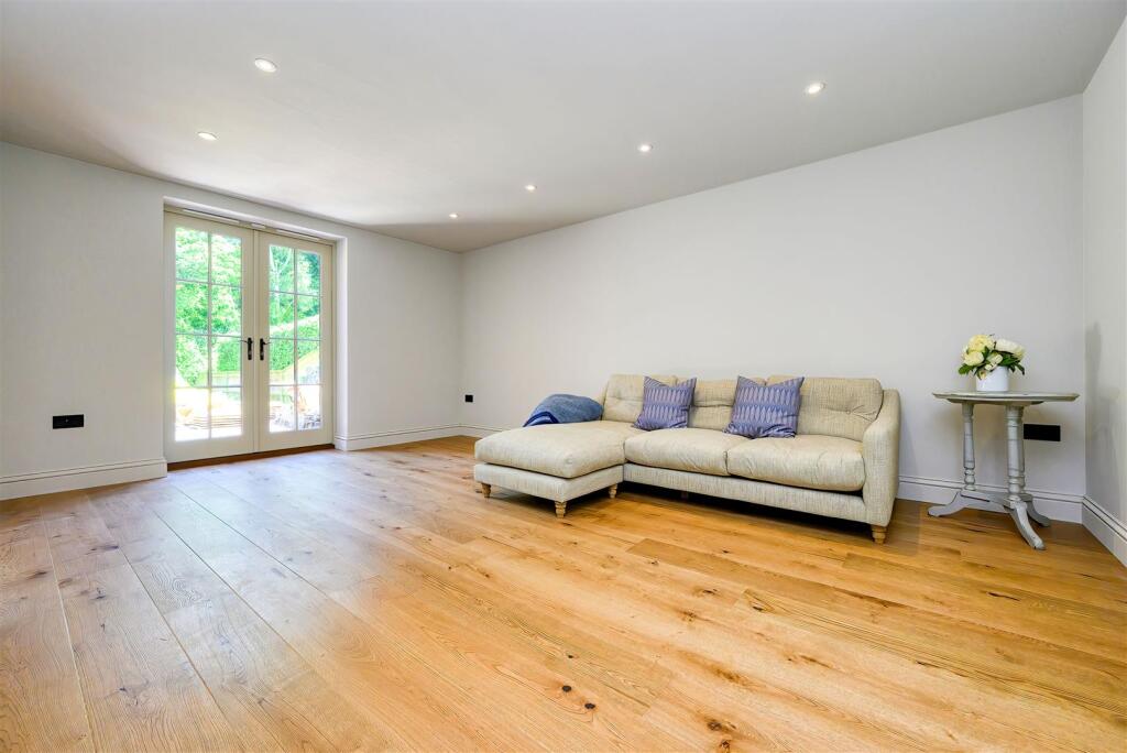 House in South Oxfordshire, Kidmore End - View 5