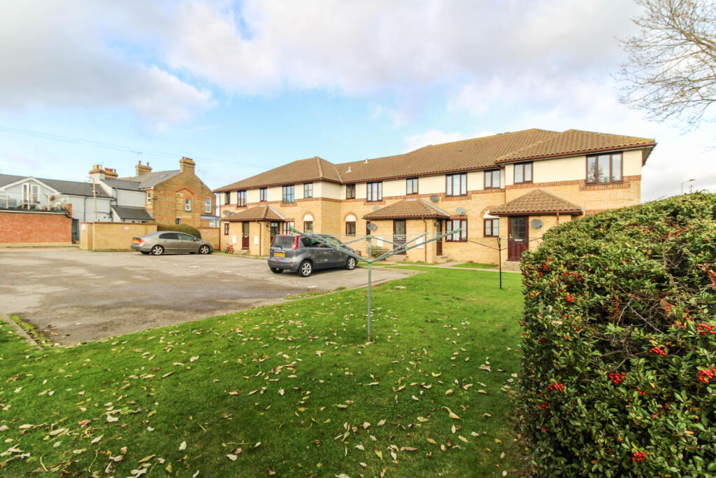 Main image of property: Eastwood Road North, Leigh-On-Sea