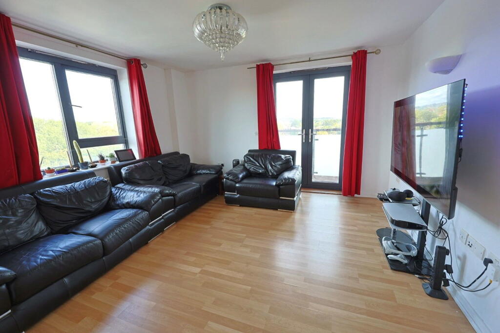 Apartment in Harrow - View 2