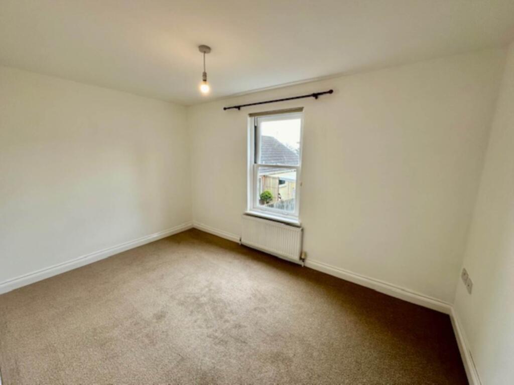 Apartment in Frome - View 5