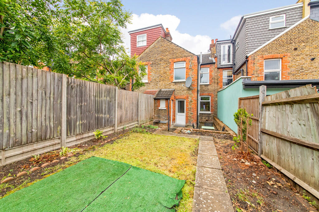 2 bedroom terraced house for rent