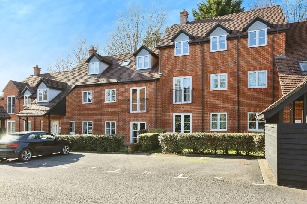 Main image of property: Laura Close, Compton, Winchester, Hampshire, SO21