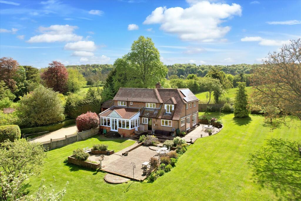 Main image of property: Dancers End, Buckinghamshire, near Tring, HP23
