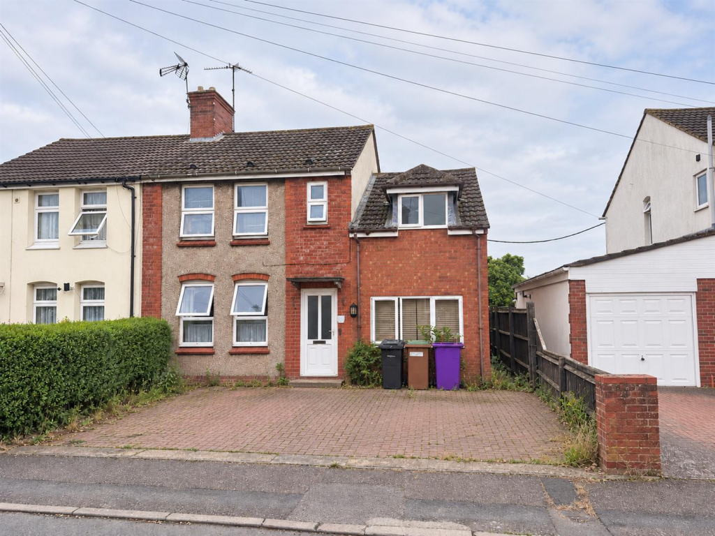 4 bedroom semi-detached house for sale in Gray Street, Irchester ...