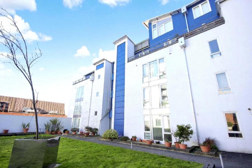 Main image of property: The Plaza, Sanford Street, Swindon, Wiltshire, SN1
