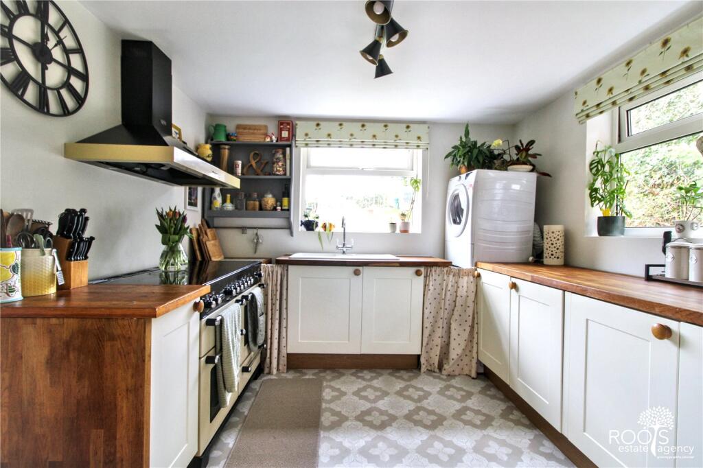 Cold Ash, Ashmore Green, Thatcham, RG18 photo 4
