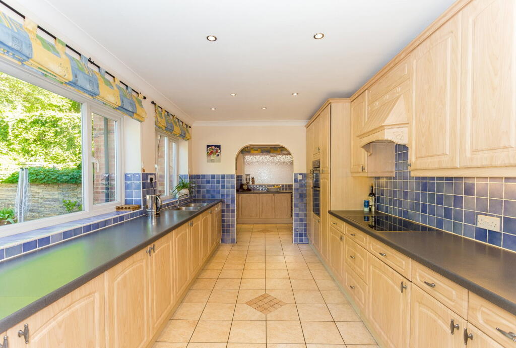 House in Watford - View 4