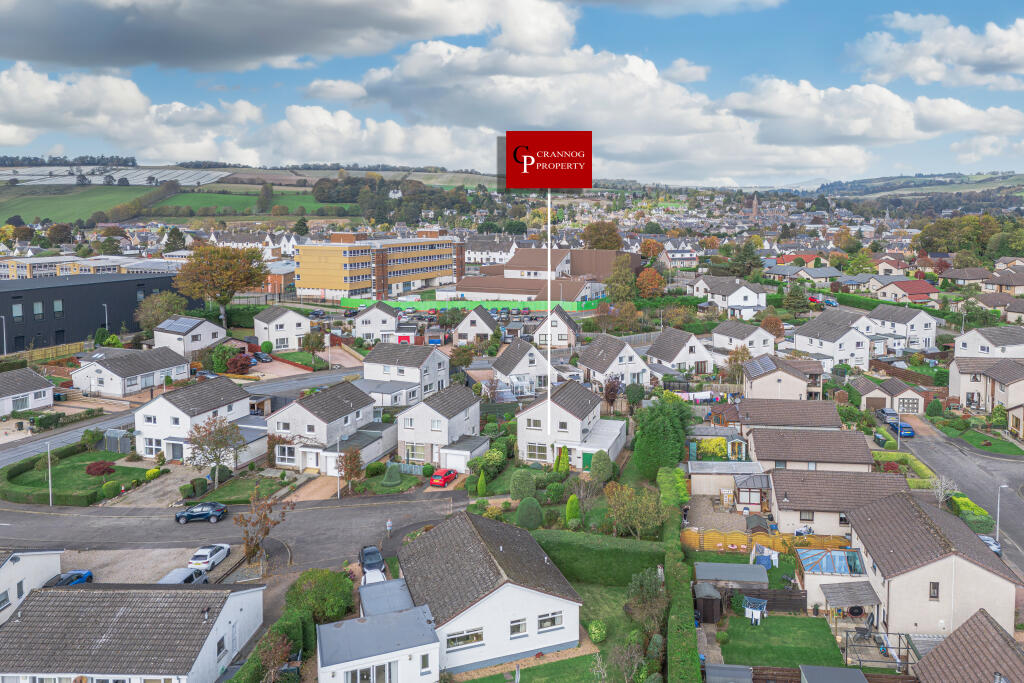 Berrydale Avenue, Blairgowrie, Perthshire, PH10 photo 2
