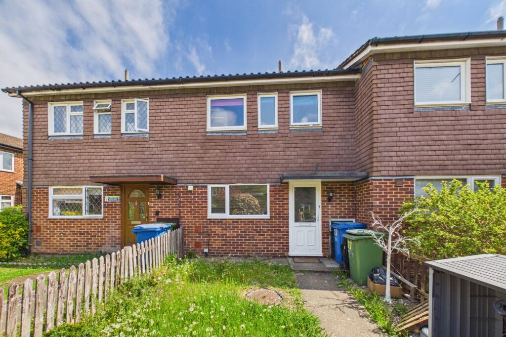 Main image of property: Durham Road, Owlsmoor, Sandhurst, Berkshire, GU47
