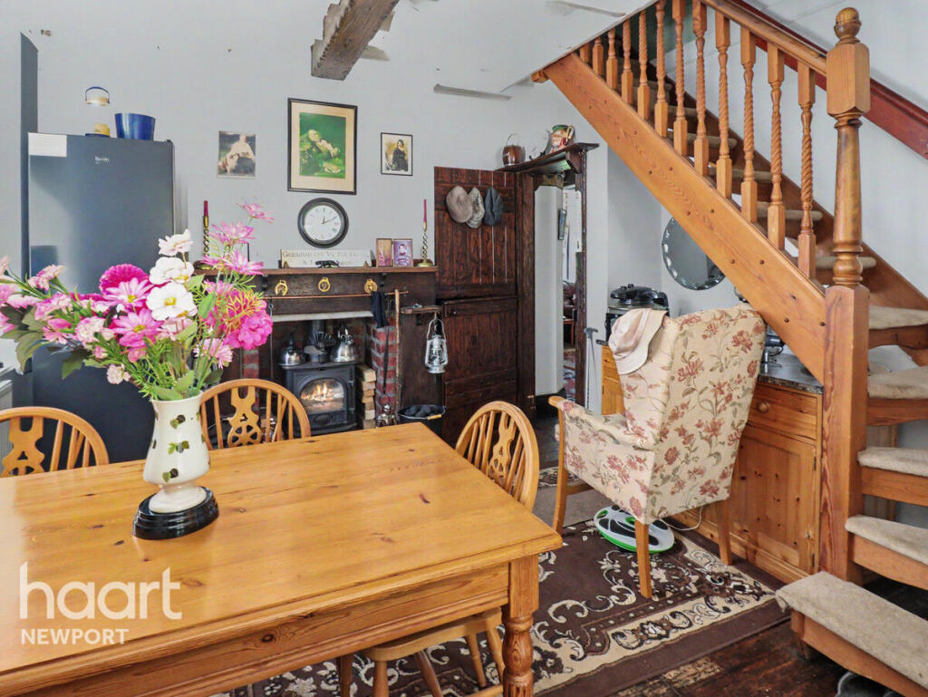 House in Newport, Pye Corner, Rogerstone - View 4