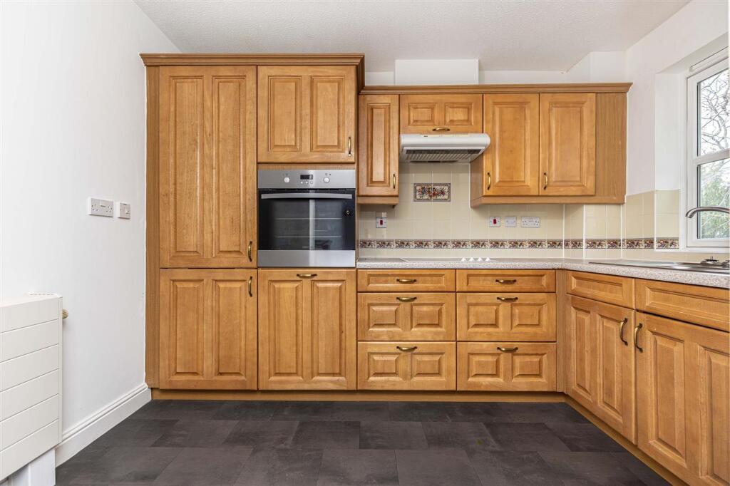 Apartment in Bournemouth - View 4