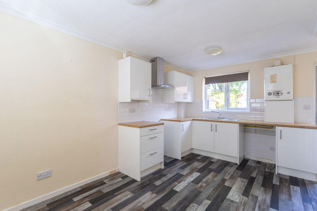 House in Ellesmere - More