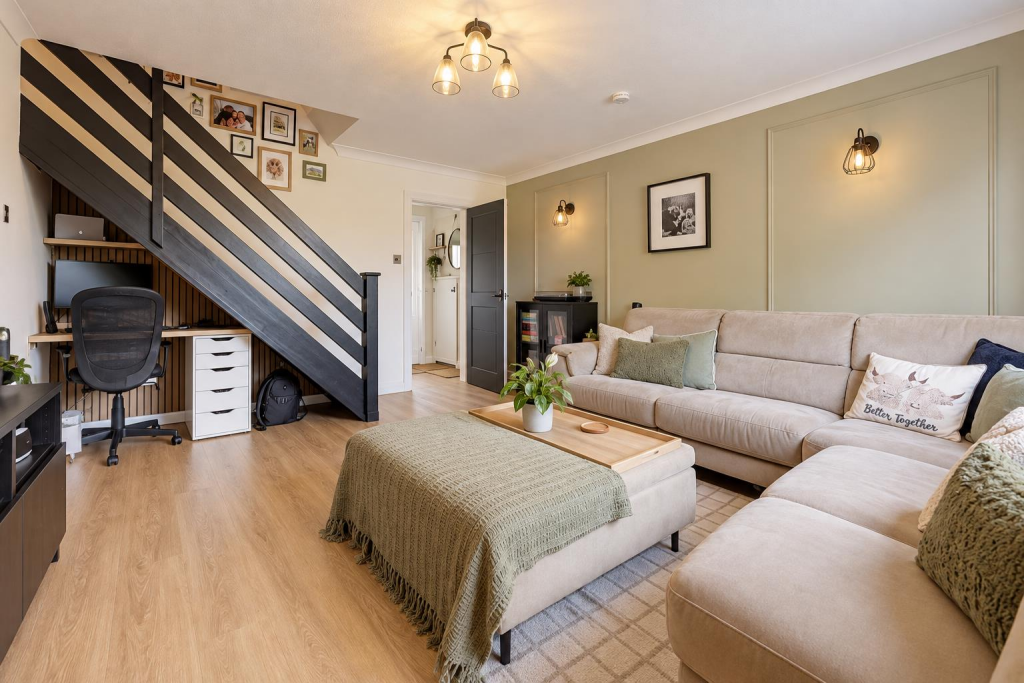 House in Romford - View 3