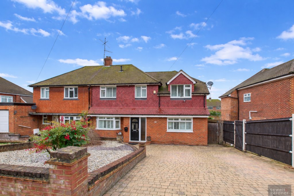 Main image of property: Plaitford Close, Rickmansworth, WD3 1NJ