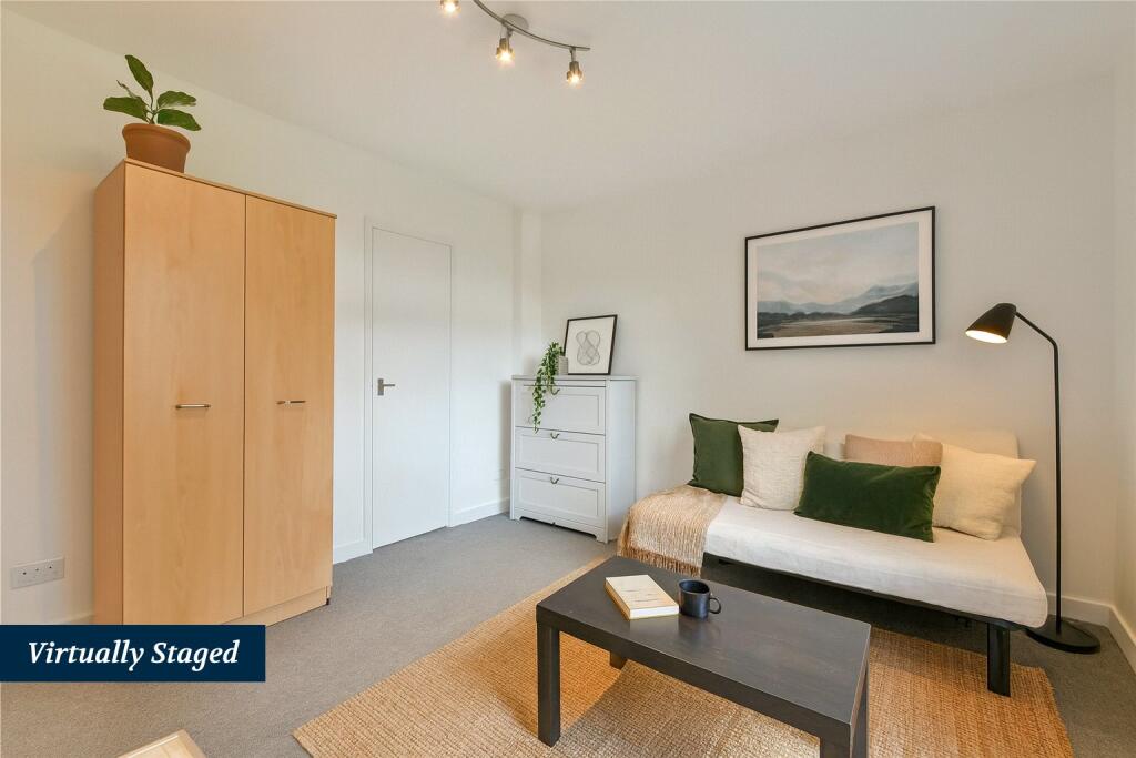 Apartment in London - View 2