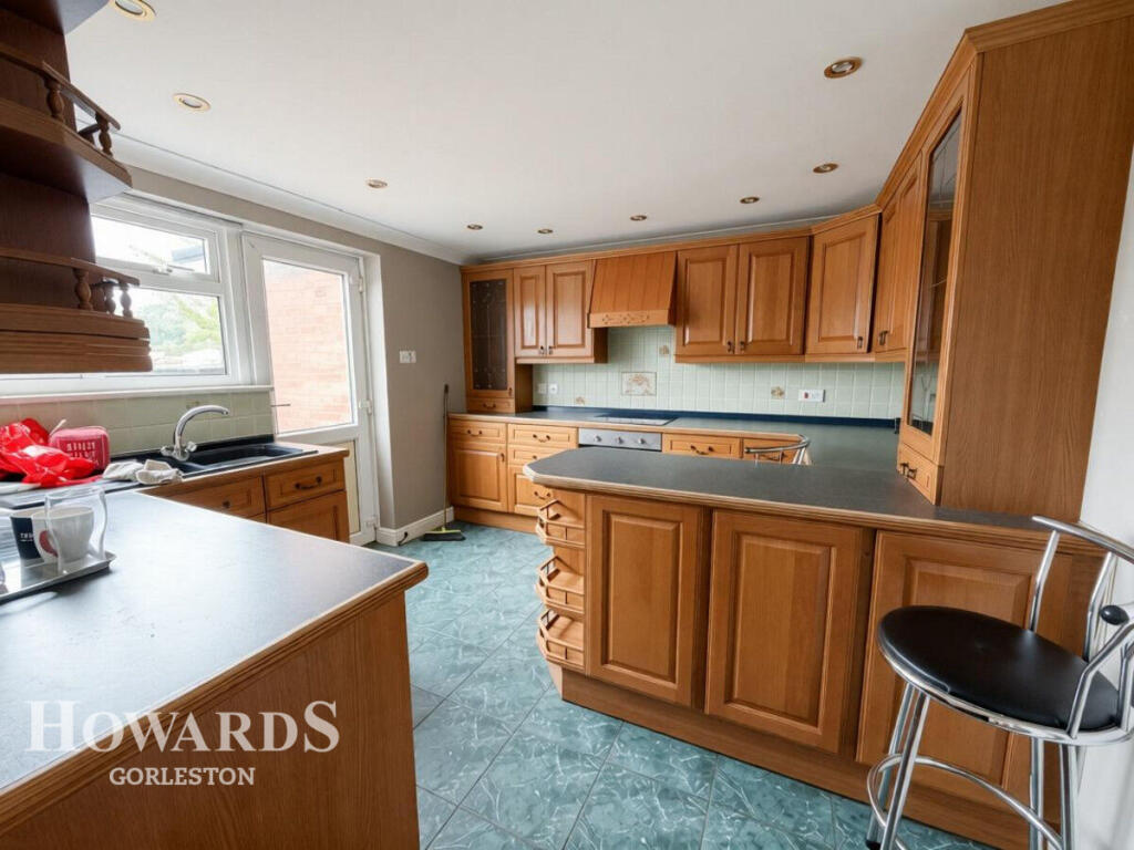 Apartment in Great Yarmouth, Cobholm Island - More