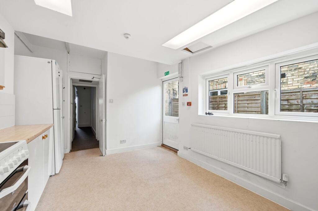 House in Cambridge - More