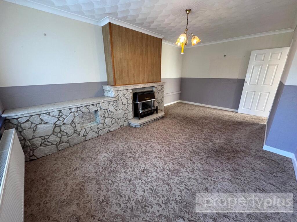 House in Beddau, Llantrisant - View 4