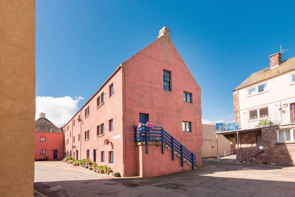 Main image of property: 2 Cromwell Haven, Lamer Street, Dunbar, EH42 1GU