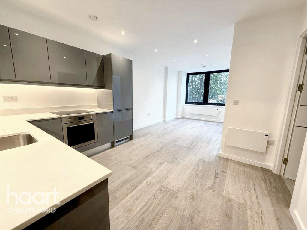 Main image of property: 101-105 Victoria Road, Chelmsford