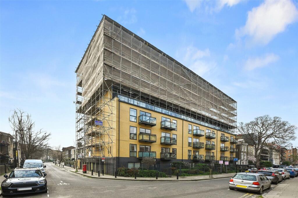 Apartment in London, Hackney - View 3