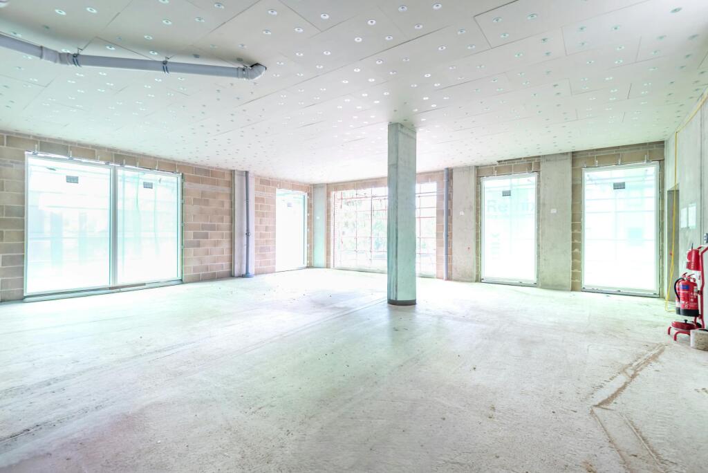 12249_Hilldene_Ave_RM3.jpg