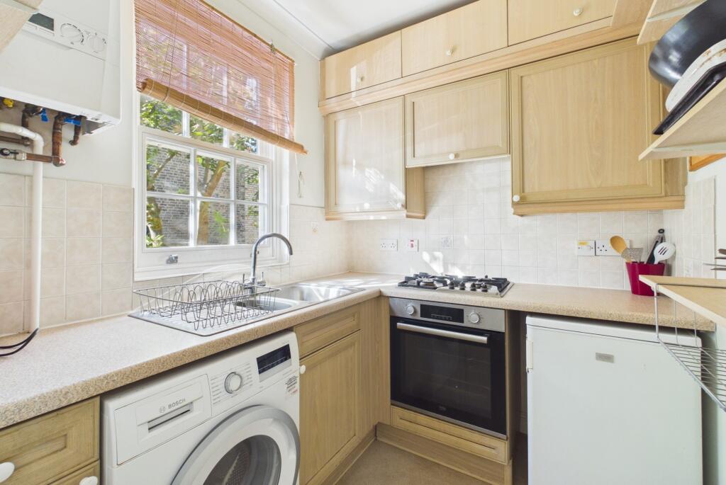 House in Cambridge, Petersfield - View 3