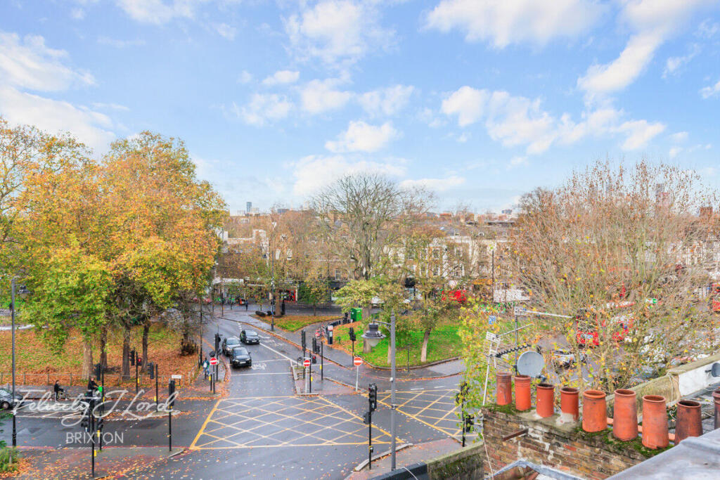 Apartment in London - View 5